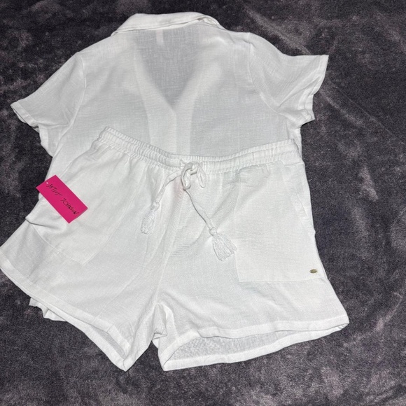 NWT Betsey Johnson 2 Piece Button Down Shirt & Short Set White Size Medium - Picture 11 of 13